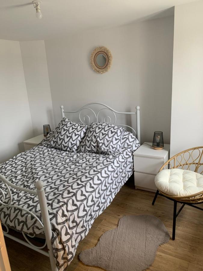 Bel Appartement Au Coeur Du Village Saint-Aubin  Exterior foto